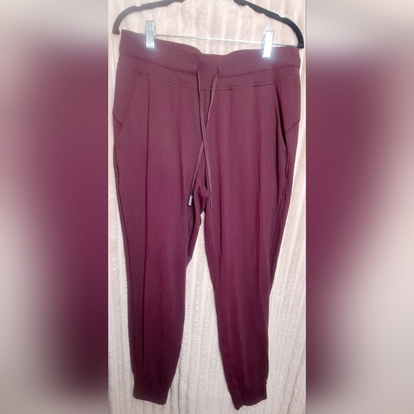 Lululemon ready to rulu high rise joggers size 10 7/8 length color maroon - Picture 5 of 16